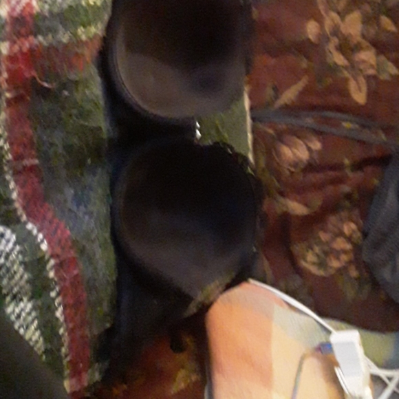 VS lacey lined demi - Picture 2 of 4